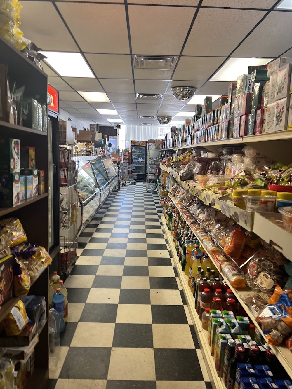 European Delicatessen – International Food Market