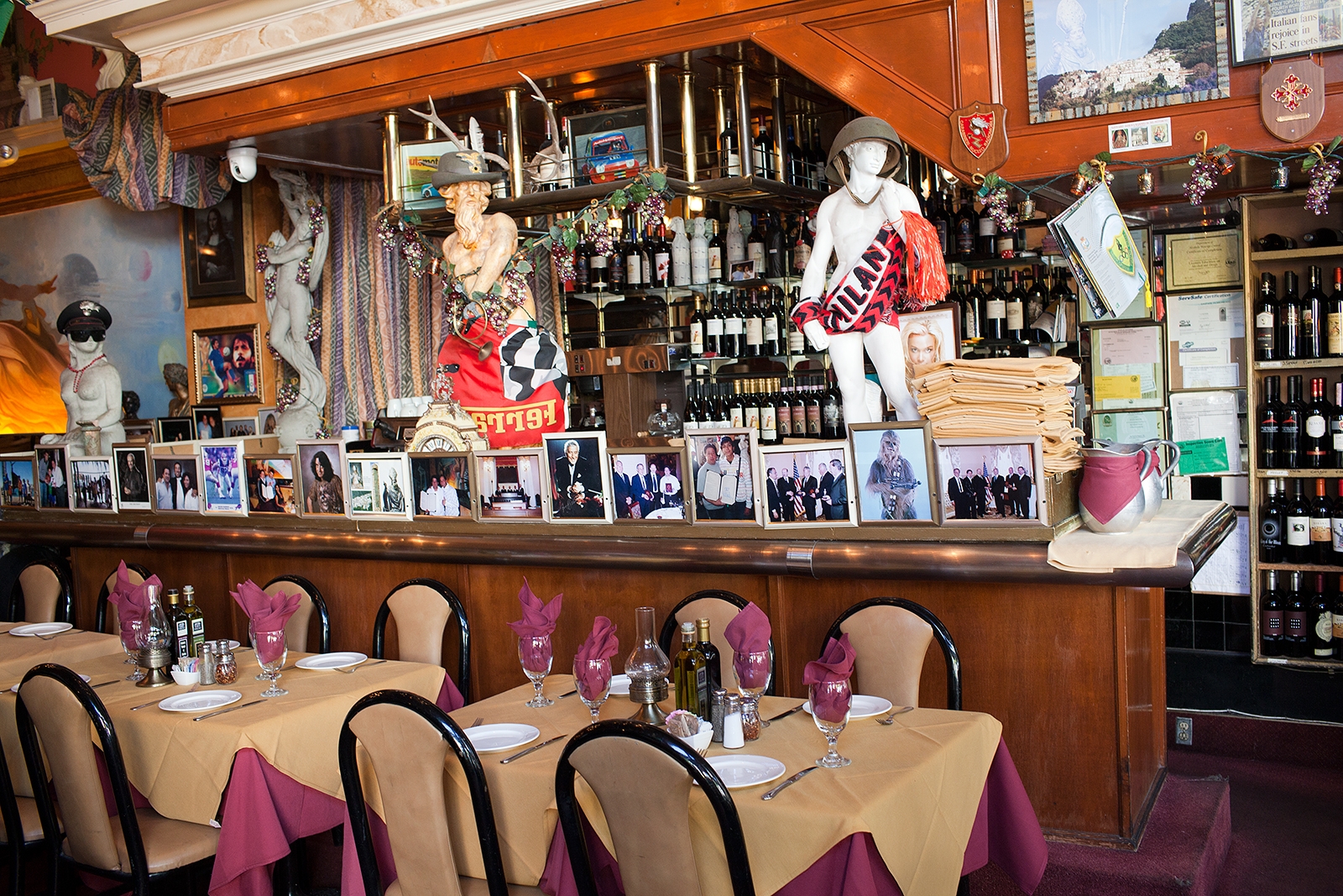 Mona Lisa Restaurant Info And Reservations Mona Lisa Restaurant Info And Reservations