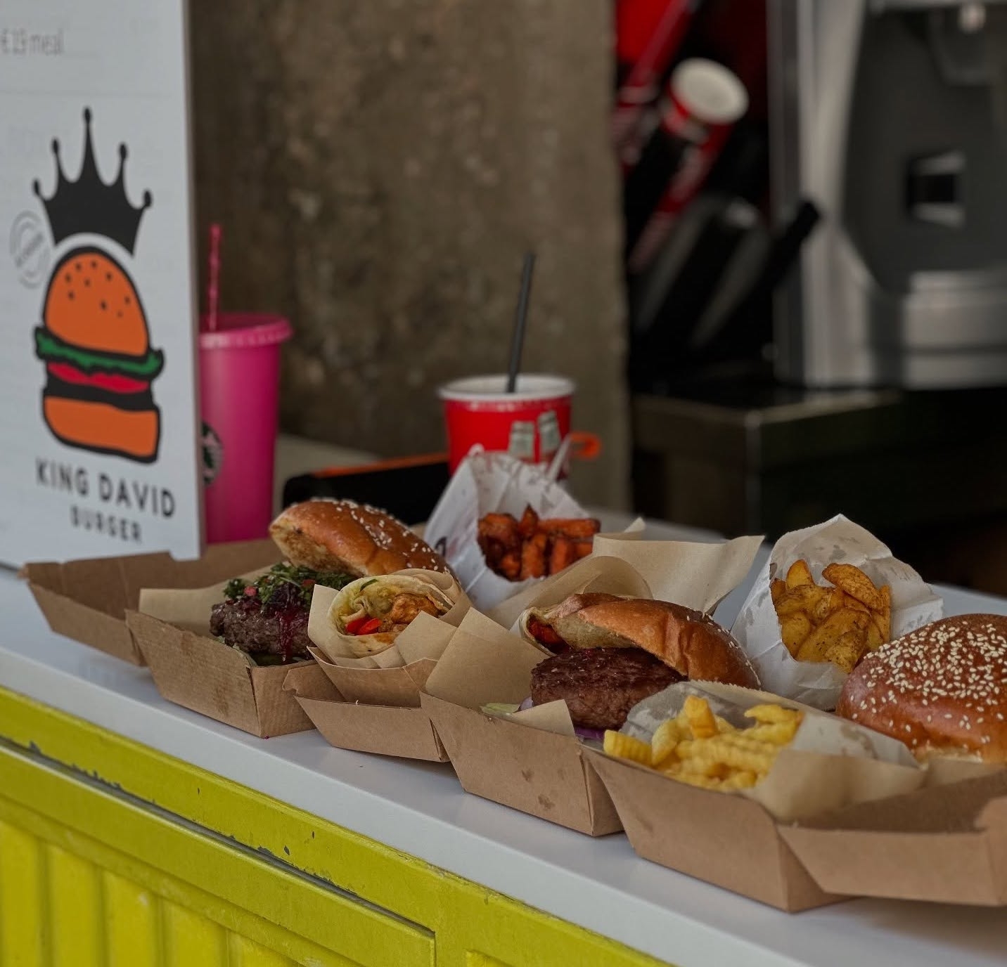 New Kosher Burger Spot King David Burger Opens In Athens YeahThatsKosher
